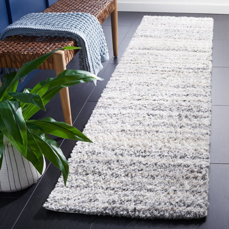 Safavieh Berber Shag Ber406F Grey/Ivory Rugs.