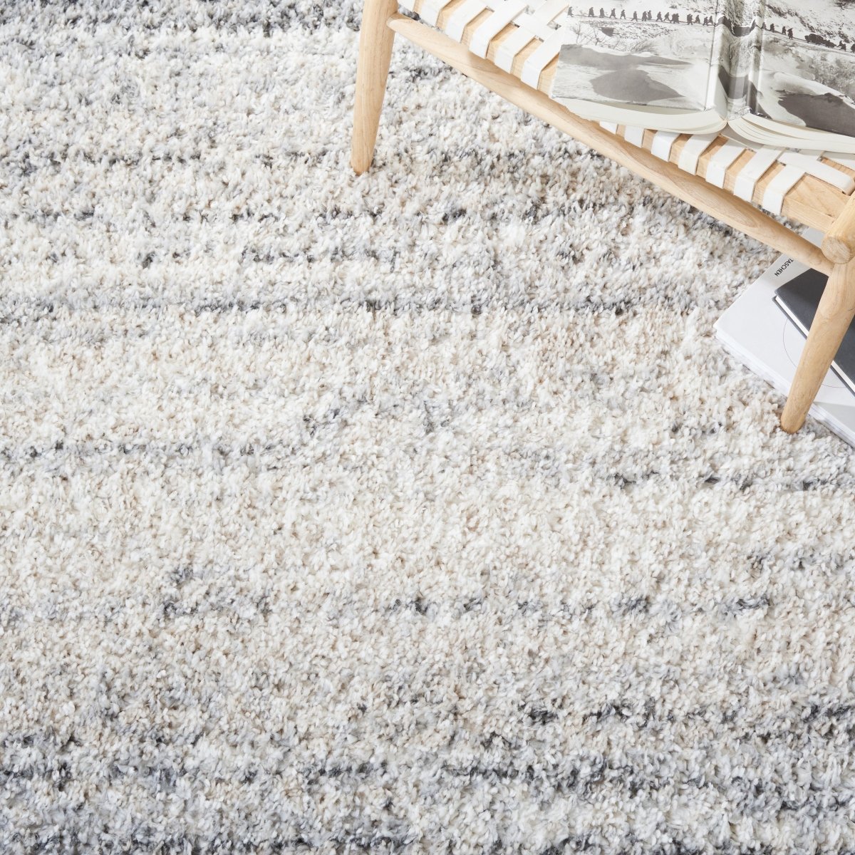 Safavieh Berber Shag Ber420F Grey/Charcoal Rugs - Safavieh - ber420f - 7r