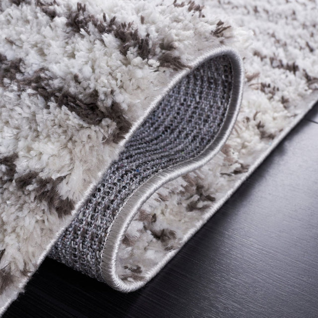 Safavieh Berber Shag Ber545F Grey/Dark Grey Rug.