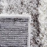 Safavieh Berber Shag Ber549F Grey/Dark Grey Rug.