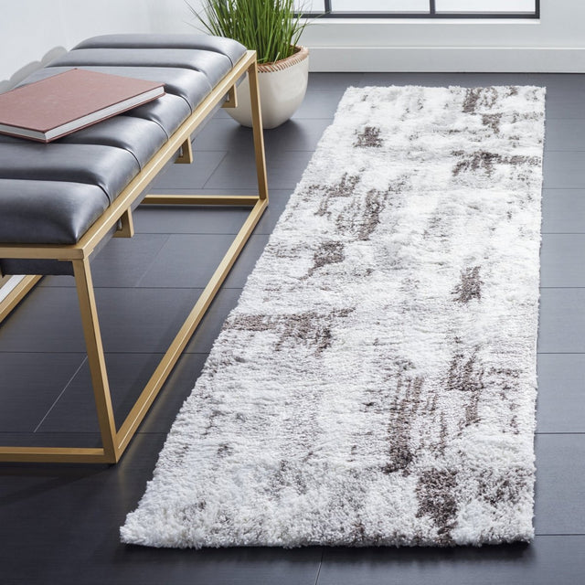 Safavieh Berber Shag Ber549F Grey/Dark Grey Rug.