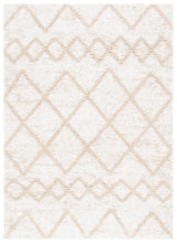 Safavieh Berber Shag 4'-5" x 6'-5" Rug in Ivory / Beige