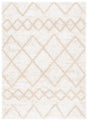 Safavieh Berber Shag 4'-5" x 6'-5" Rug in Ivory / Beige