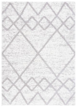 Safavieh Berber Shag 4'-5" x 6'-5" Rug in Grey / Ivory