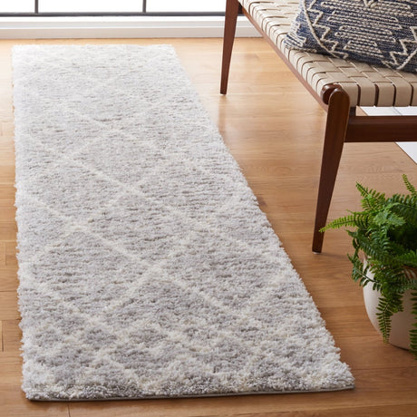 Safavieh Berber Shag Ber574G Ivory/Grey Rug - Safavieh - ber574g - 5r