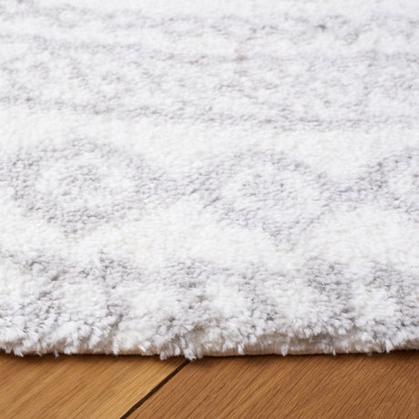 Safavieh Berber Shag Ber591B Ivory/Grey Rug.