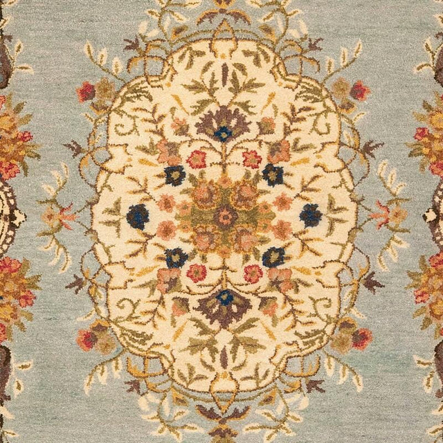 Safavieh Bergama Brg141A Light Blue / Ivory Rugs.