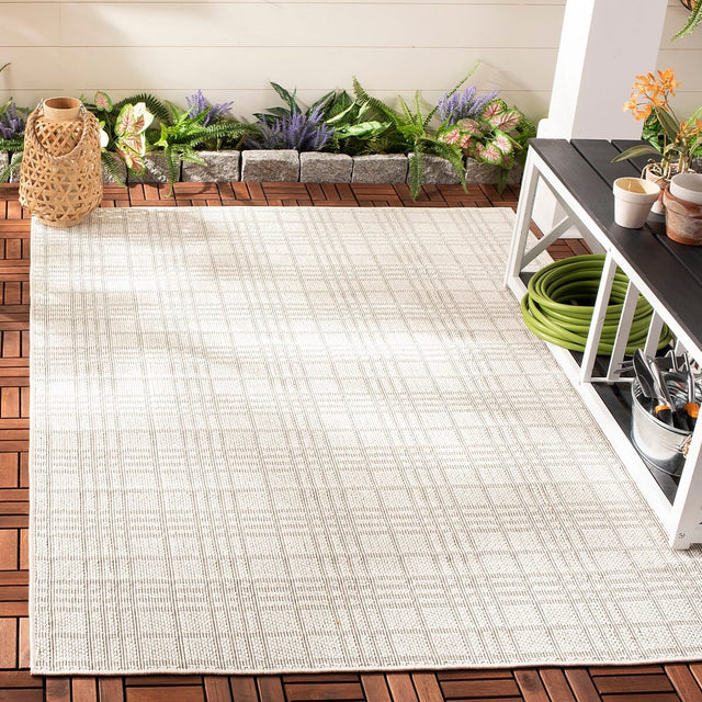 Safavieh Bermuda Bmu802A Ivory / Light Grey Rugs.