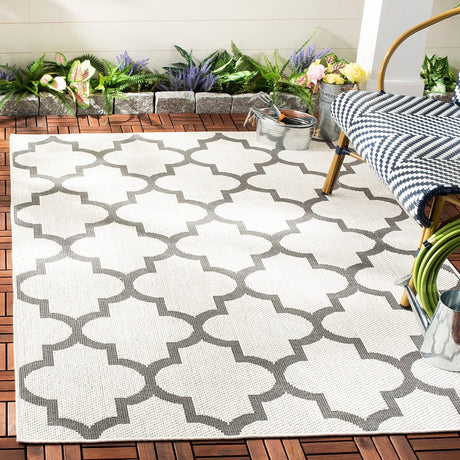 Safavieh Bermuda Bmu804B Ivory / Grey Rugs.