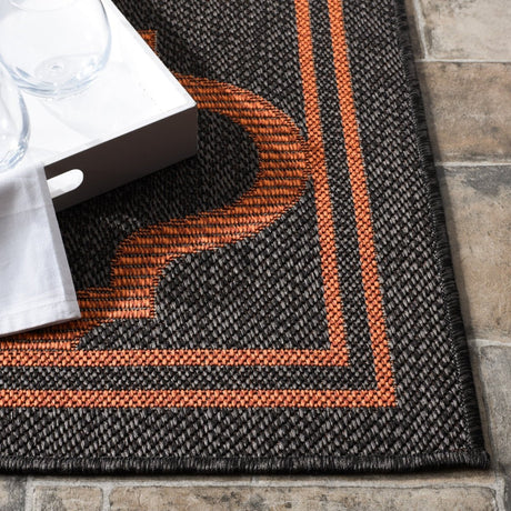 Safavieh Bermuda Bmu810H Charcoal/Rust Rug.