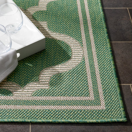 Safavieh Bermuda Bmu810Y Green/Beige Rug.