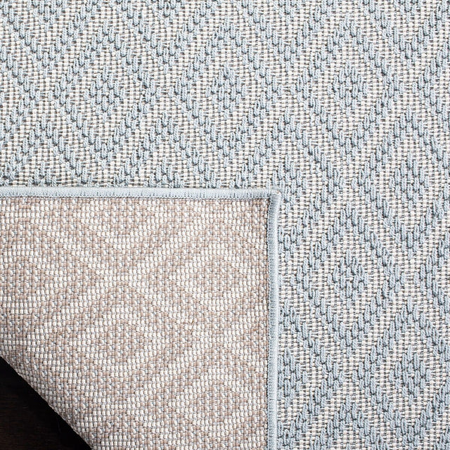 Safavieh Bermuda Bmu814A Light Blue/Cream Rug.