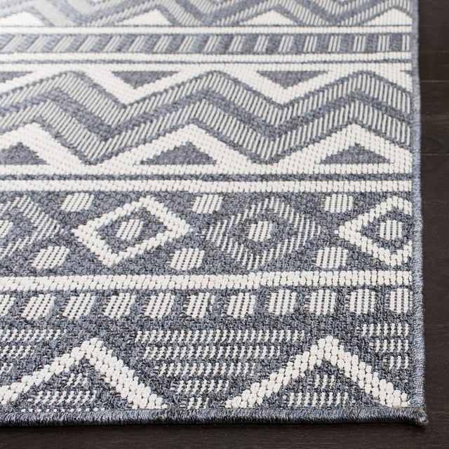 Safavieh Bermuda Bmu818N Navy/Creme Rug.