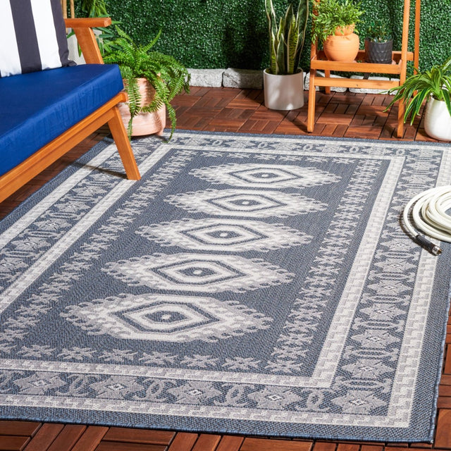 Safavieh Bermuda Bmu827N Navy/Ivory Rug.