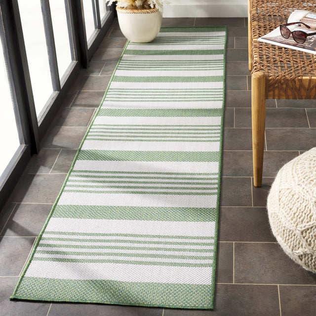 Safavieh Bermuda Bmu828Y Green/Ivory Rug.