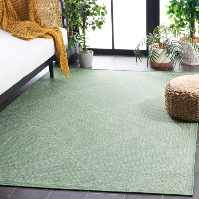 Safavieh Bermuda Bmu851Y Green/Ivory Rug.