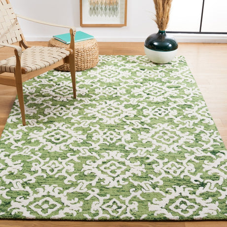 Safavieh Blossom Blm104Y Green/Ivory Rug.