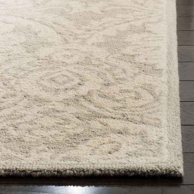 Safavieh Blossom Blm106G Silver / Ivory Rugs.