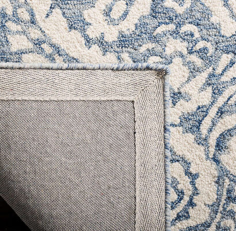 Safavieh Blossom Blm106M Blue / Ivory Rugs - Safavieh - blm106m - 4