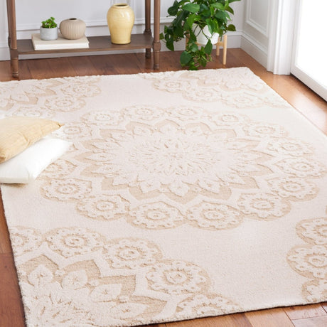 Safavieh Blossom Blm108T Ivory/Light Brown Rug.