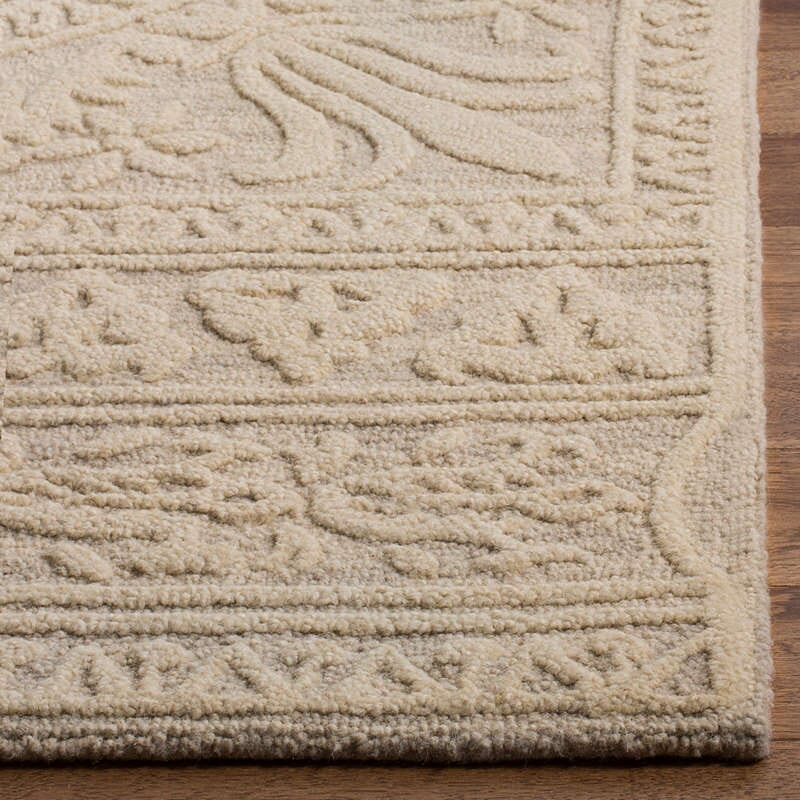 Safavieh Blossom Blm109F Light Grey / Ivory Rugs.