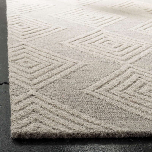 Safavieh Blossom Blm111G Silver / Ivory Rugs.