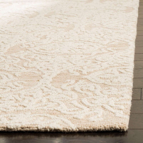 Safavieh Blossom Blm112B Beige/Ivory Rug.