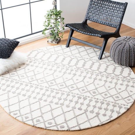 Safavieh Blossom Blm115A Ivory/Grey Rugs.