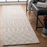 Safavieh Blossom Blm115G Silver/Ivory Rugs.