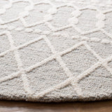 Safavieh Blossom Blm115G Silver/Ivory Rugs.