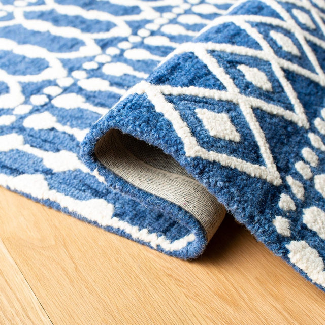 Safavieh Blossom Blm115N Navy/Ivory Rugs.