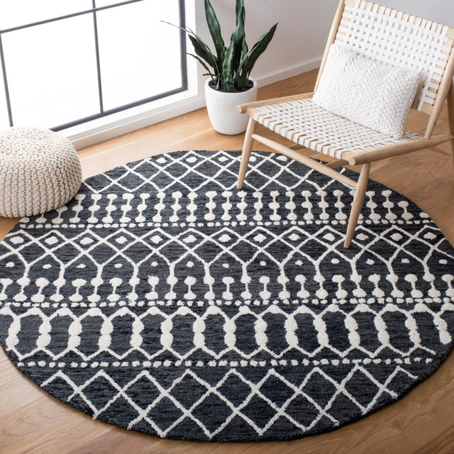 Safavieh Blossom Blm115Z Black/Ivory Rugs.