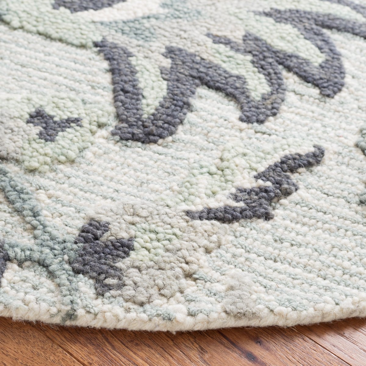 Safavieh Blossom Blm175A Ivory/Blue Rug.