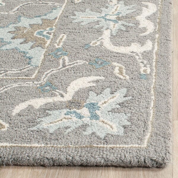 Safavieh Blossom Blm218A Grey Rug.