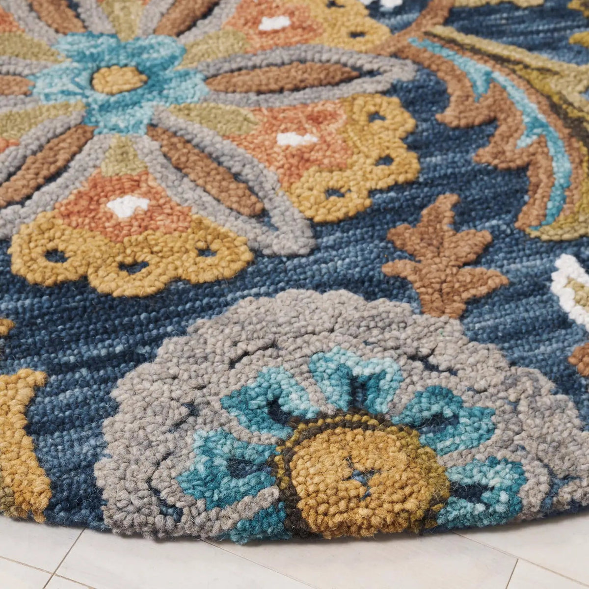 Safavieh Blossom 6'-0" x 6'-0" Rug in Blue / Ivory