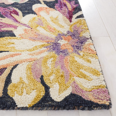 Safavieh Blossom Blm467H Charcoal/Plum Rug.