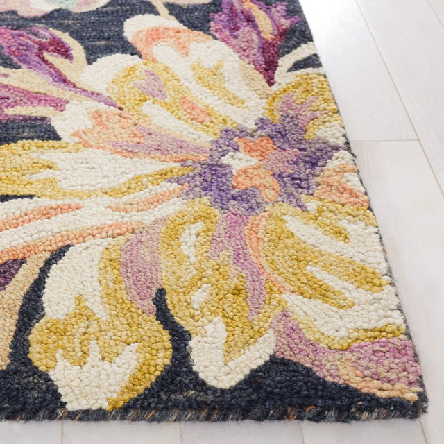 Safavieh Blossom Blm467H Charcoal/Plum Rug.