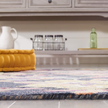 Safavieh Blossom Blm467H Charcoal/Plum Rug.