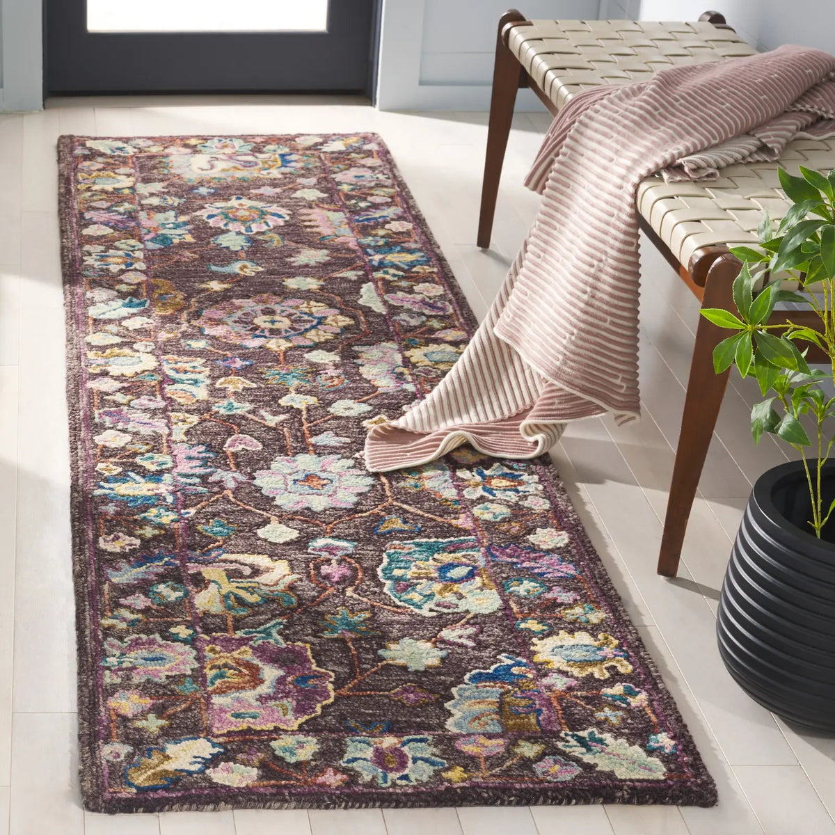 Safavieh Blossom 2'-3" x 8'-0" Rug in Charcoal / Lavender