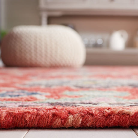 Safavieh Blossom Blm470Q Red/Ivory Rug.