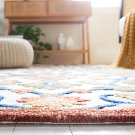 Safavieh Blossom Blm562A Ivory/Green Rug.