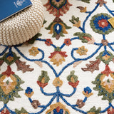 Safavieh Blossom Blm562A Ivory/Green Rug.