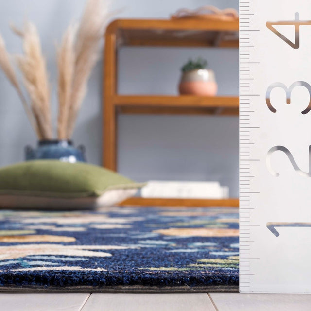 Safavieh Blossom Blm571N Navy/Green Rug.