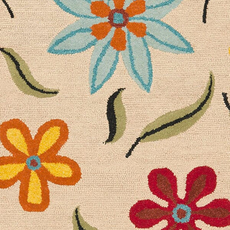 Safavieh Blossom Blm678A Beige / Multi Rugs.