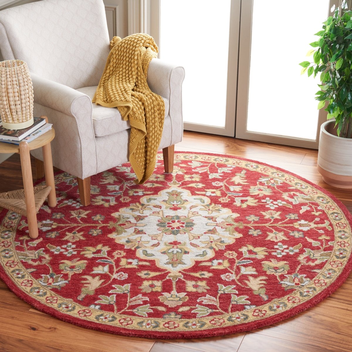 Safavieh Blossom Blm688Q Red/Ivory Rug.