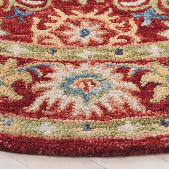 Safavieh Blossom Blm691Q Red/Green Rug.