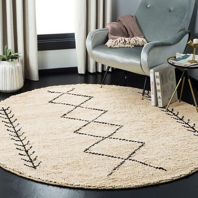 Safavieh Bohemian Boh701A Ivory / Black Rugs.