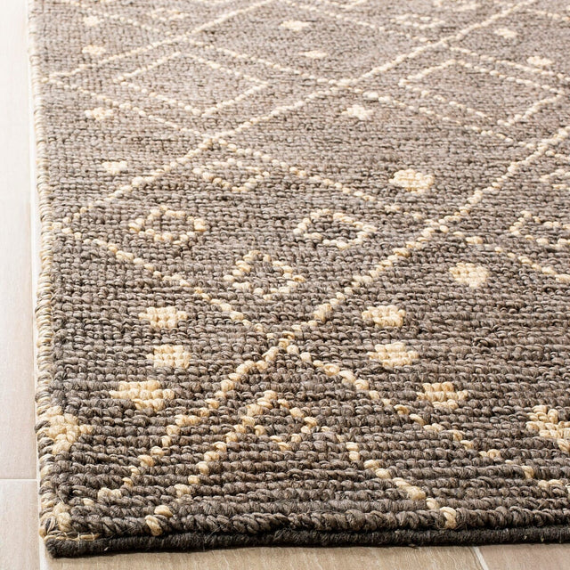 Safavieh Bohemian Boh705F Grey / White Rugs.