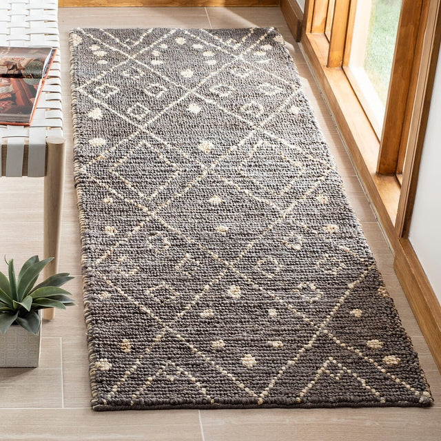 Safavieh Bohemian Boh705F Grey / White Rugs.