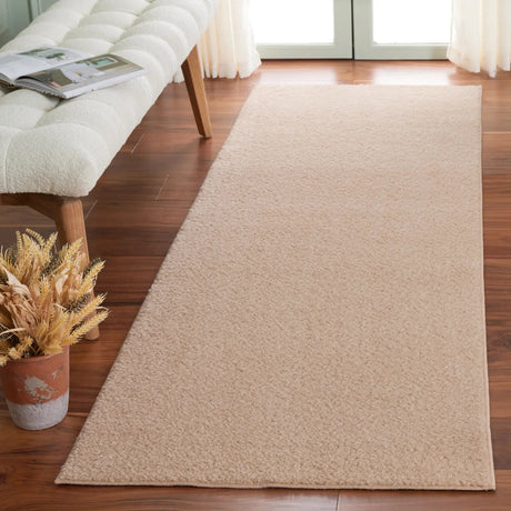 Safavieh Boucle 100 2'-6" x 8'-0" Rug in Beige